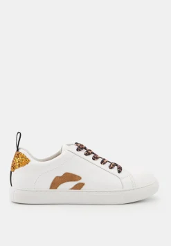 Bons Baisers Betty|Voir Toutes Les Silouhettes<Betty-