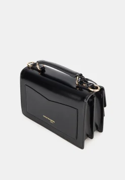 Bons Baisers Sacs Et Pochettes<La Môme