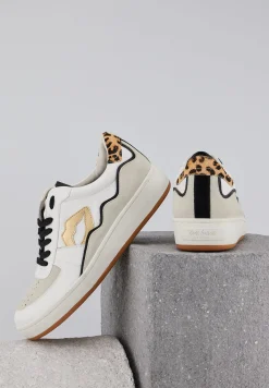 Bons Baisers Loulou<Loulou-