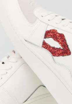 Bons Baisers Loulou<Loulou-